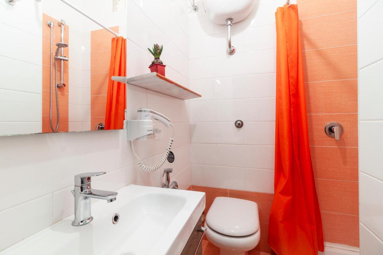 Bnb Etnuvio, Double Rooms In Naples Exterior photo
